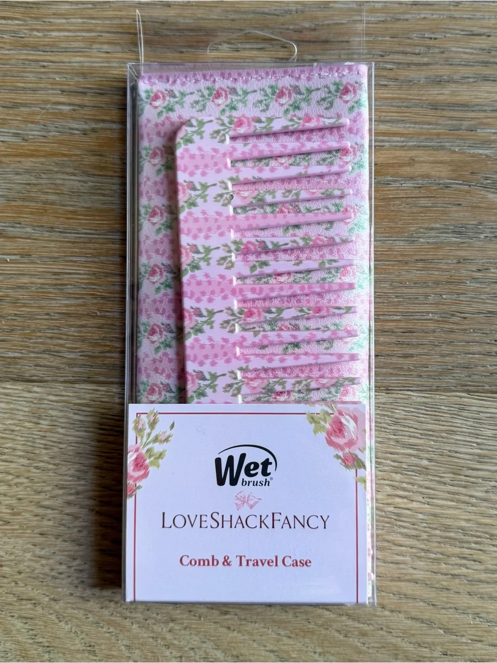 LoveShackFancy x Target WetBrush Comb & Travel Case in Strawberry Macaroon 🎀